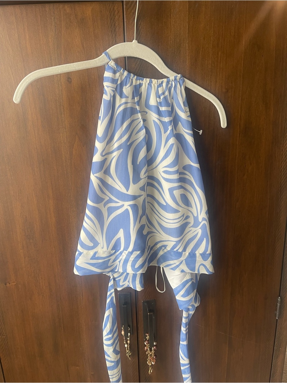 Womens Blue & White Halter